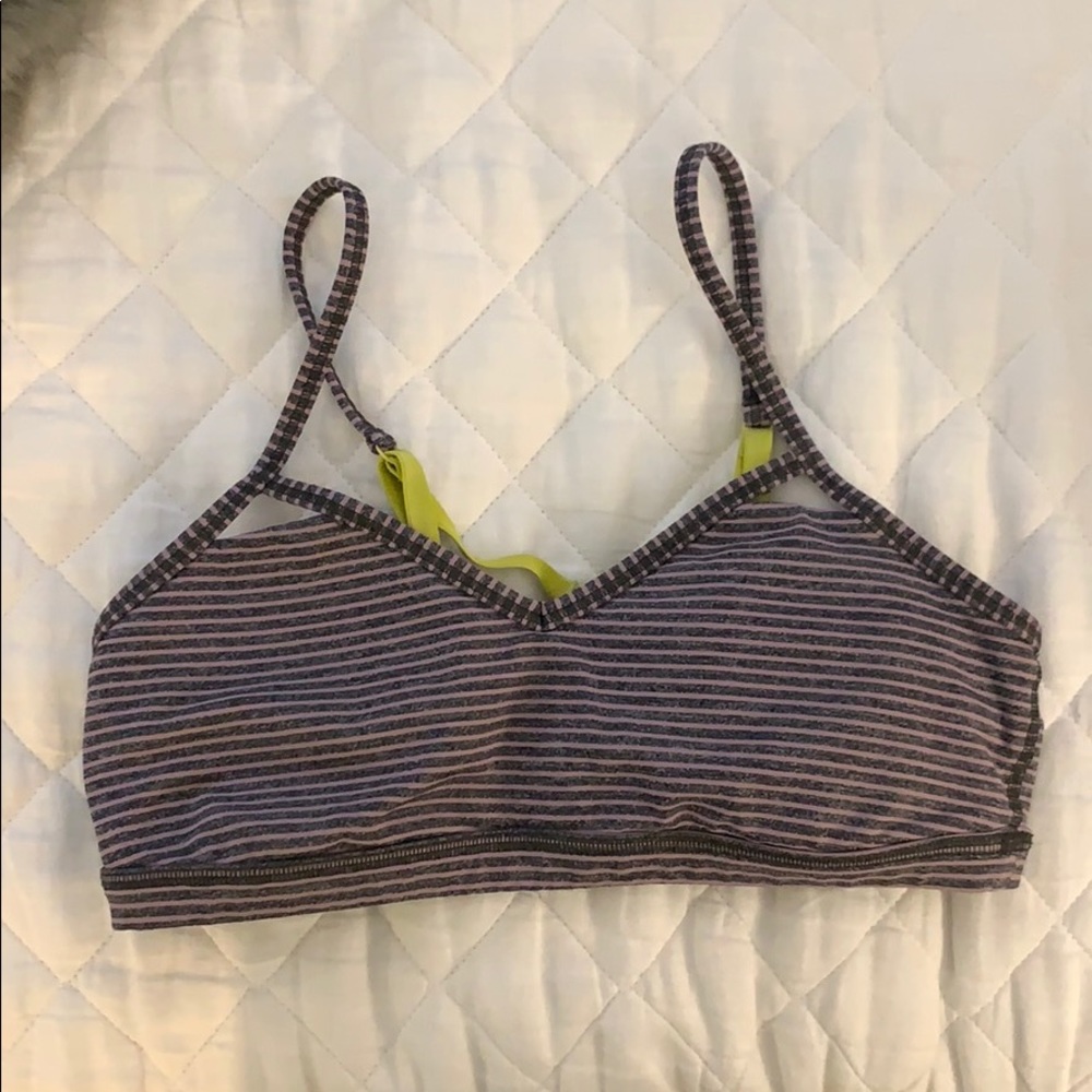 Lulu lemon sports bra